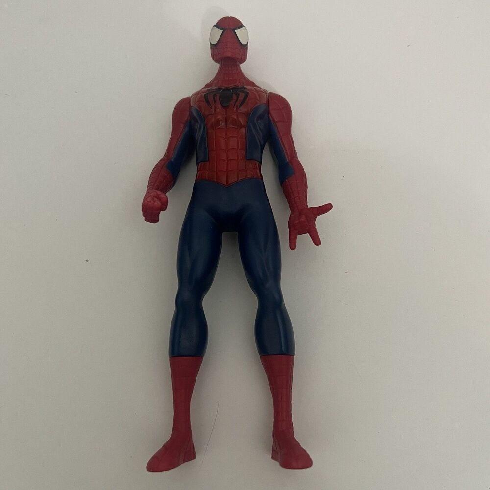 Marvel Spiderman Basic Action Figure Hasbro 2015 5.5in. Great Condition